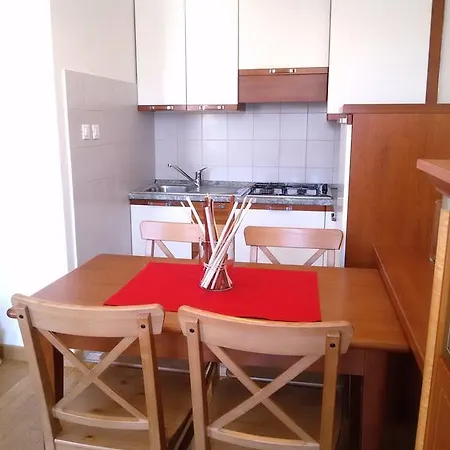 Viale Europa Unita Apartment